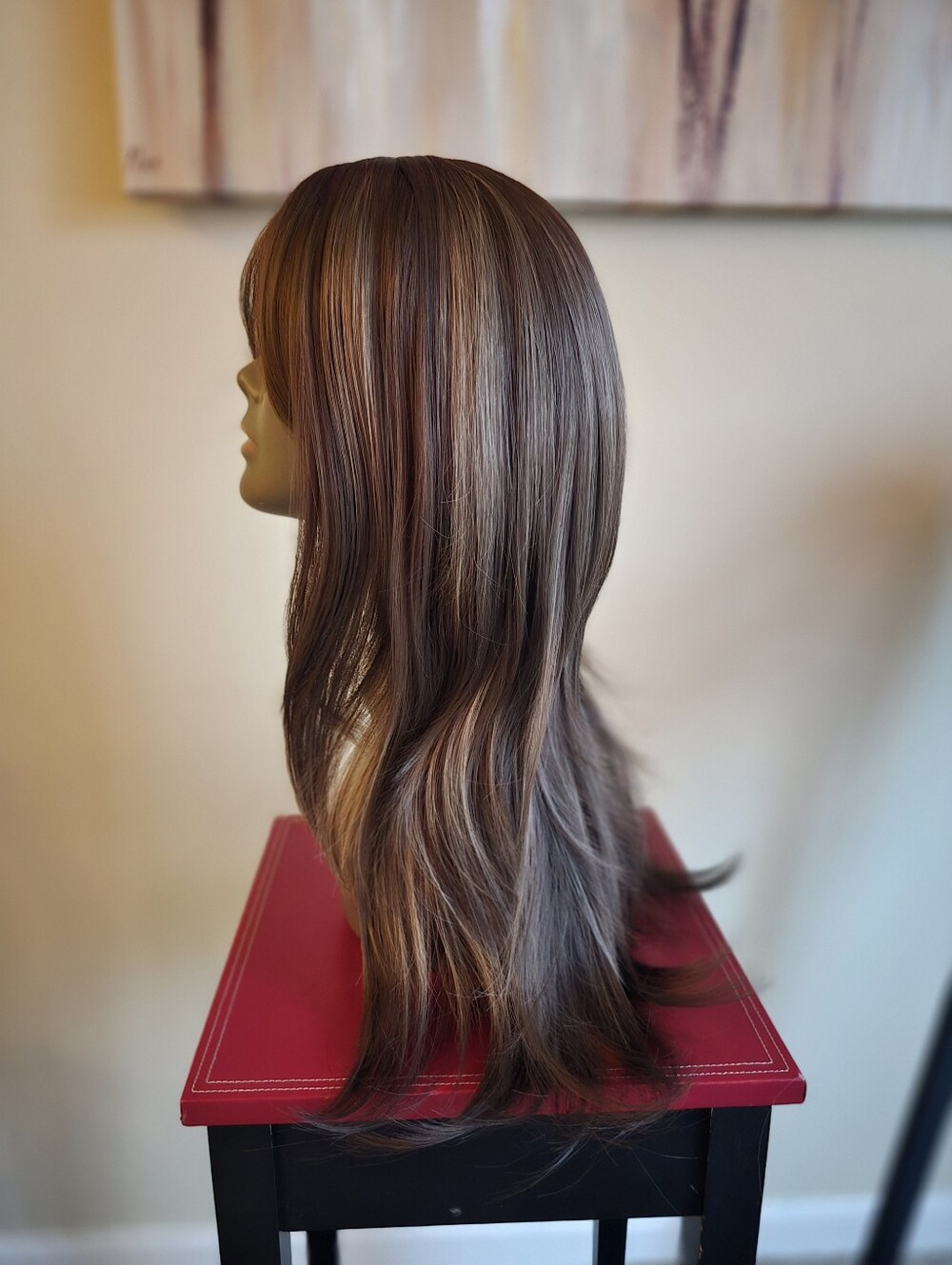 Brunette Highlights/Lowlights Layered 28" Wig NEW